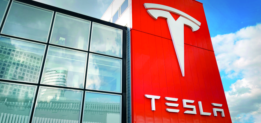 Tesla Shareholders Approve Record $1 Trillion Pay Plan for Elon Musk